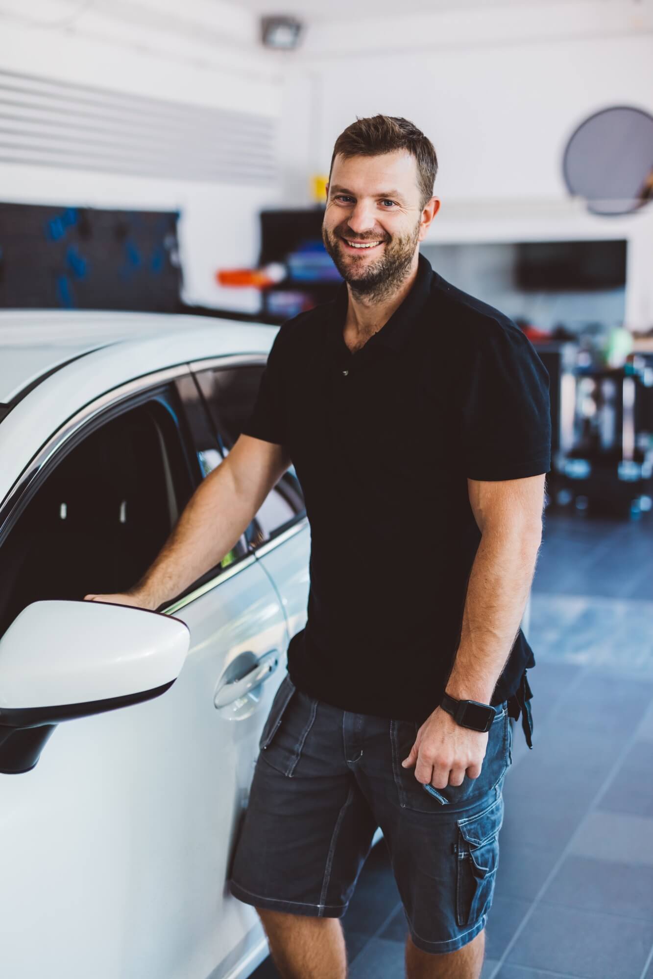 car mechanic in workshop 1